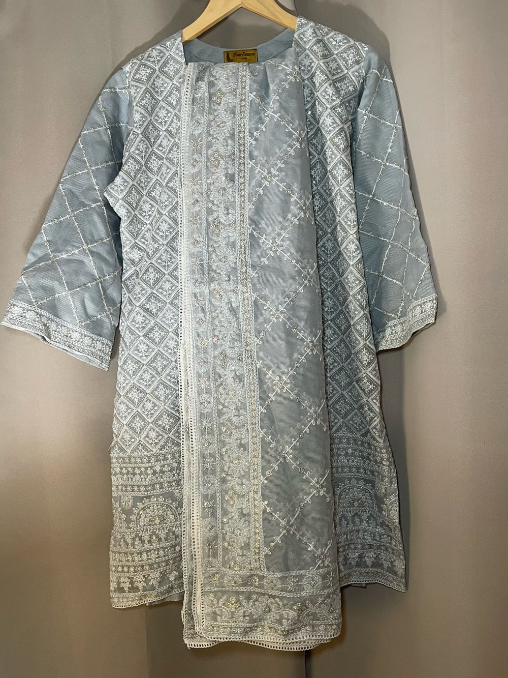 Pakistani Indian 3-Piece Embroidered Salwar Kameez Suit
